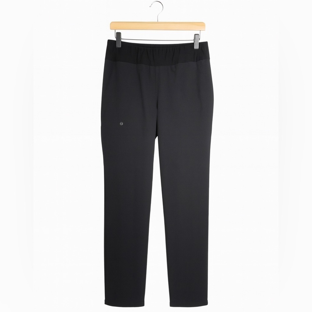 Elle Mid Rise Straight Leg Pull-On Pant with 6 Pockets Sz 30" Waist, 30" Inseam